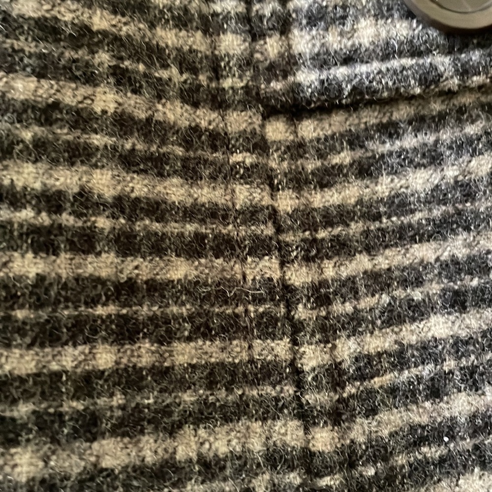 Max Mara Weekend Classic Gray Tweed A-Line Skirt (sz 10) - Picture 4 of 8